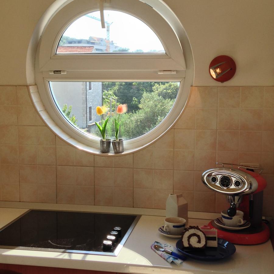 1 Apartmant & 1 Delux Room With Bathroom Ντουμπρόβνικ Εξωτερικό φωτογραφία