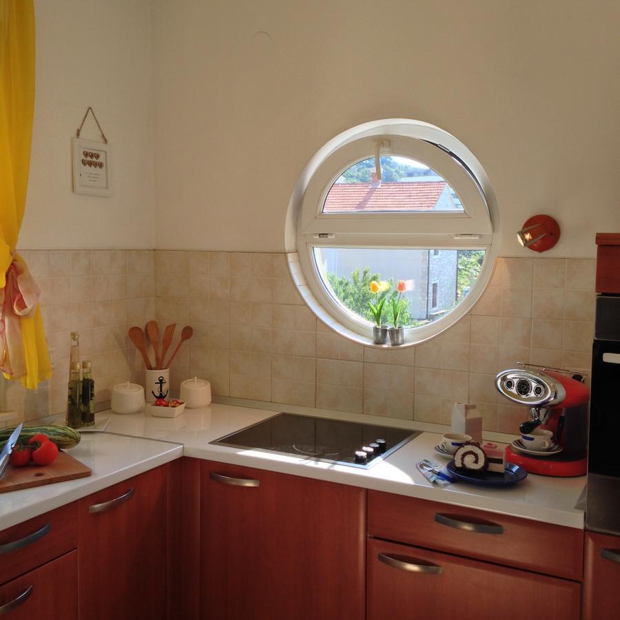 1 Apartmant & 1 Delux Room With Bathroom Ντουμπρόβνικ Εξωτερικό φωτογραφία