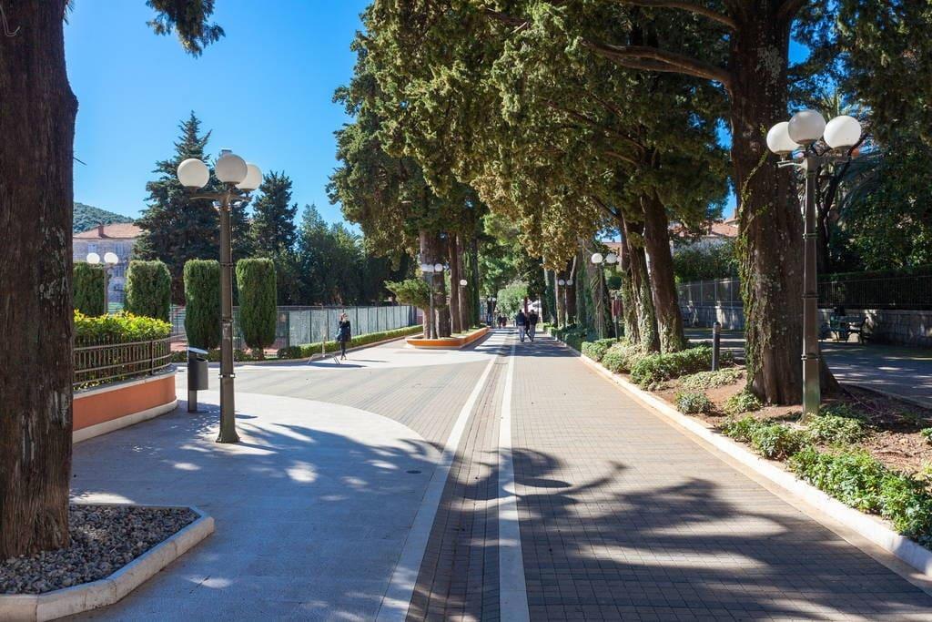 1 Apartmant & 1 Delux Room With Bathroom Ντουμπρόβνικ Εξωτερικό φωτογραφία