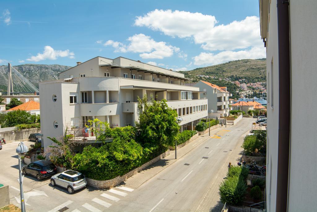 1 Apartmant & 1 Delux Room With Bathroom Ντουμπρόβνικ Εξωτερικό φωτογραφία